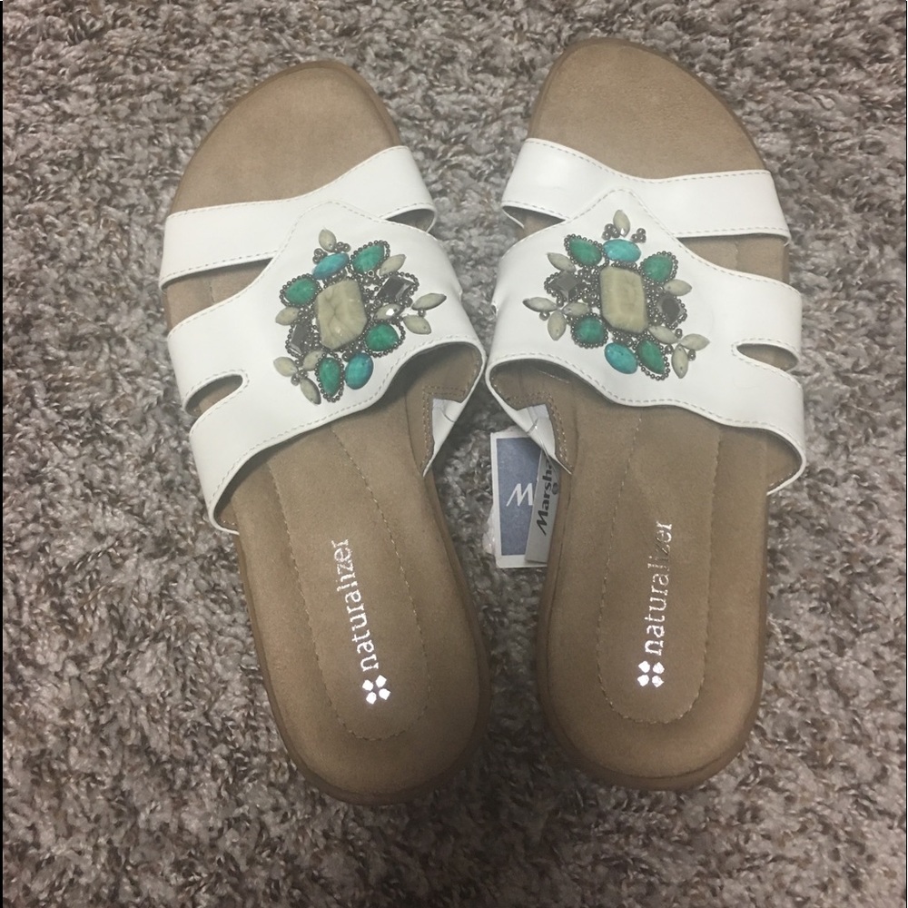 new Naturalizer beaded women sandals size 7.5